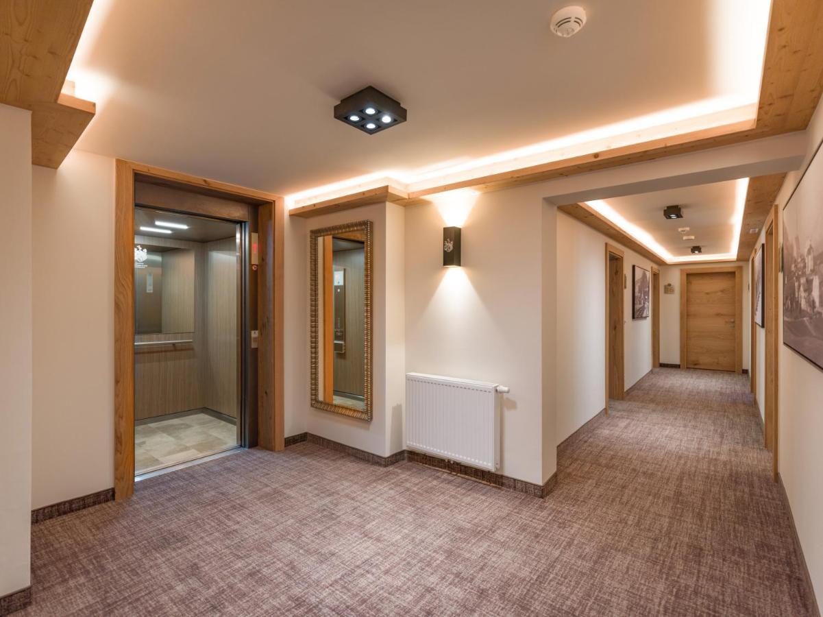Alpen Glueck Hotel Unterm Rain Garni Kirchberg in Tirol Exterior foto