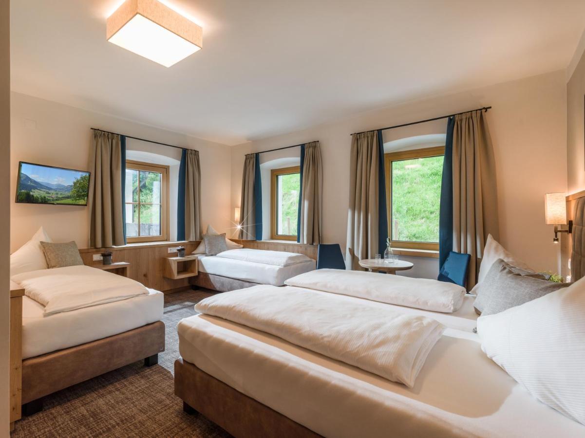 Alpen Glueck Hotel Unterm Rain Garni Kirchberg in Tirol Exterior foto