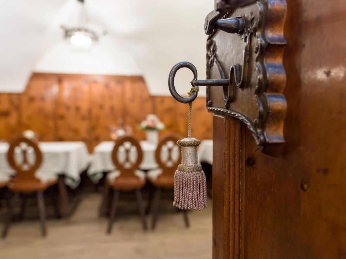 Alpen Glueck Hotel Unterm Rain Garni Kirchberg in Tirol Exterior foto