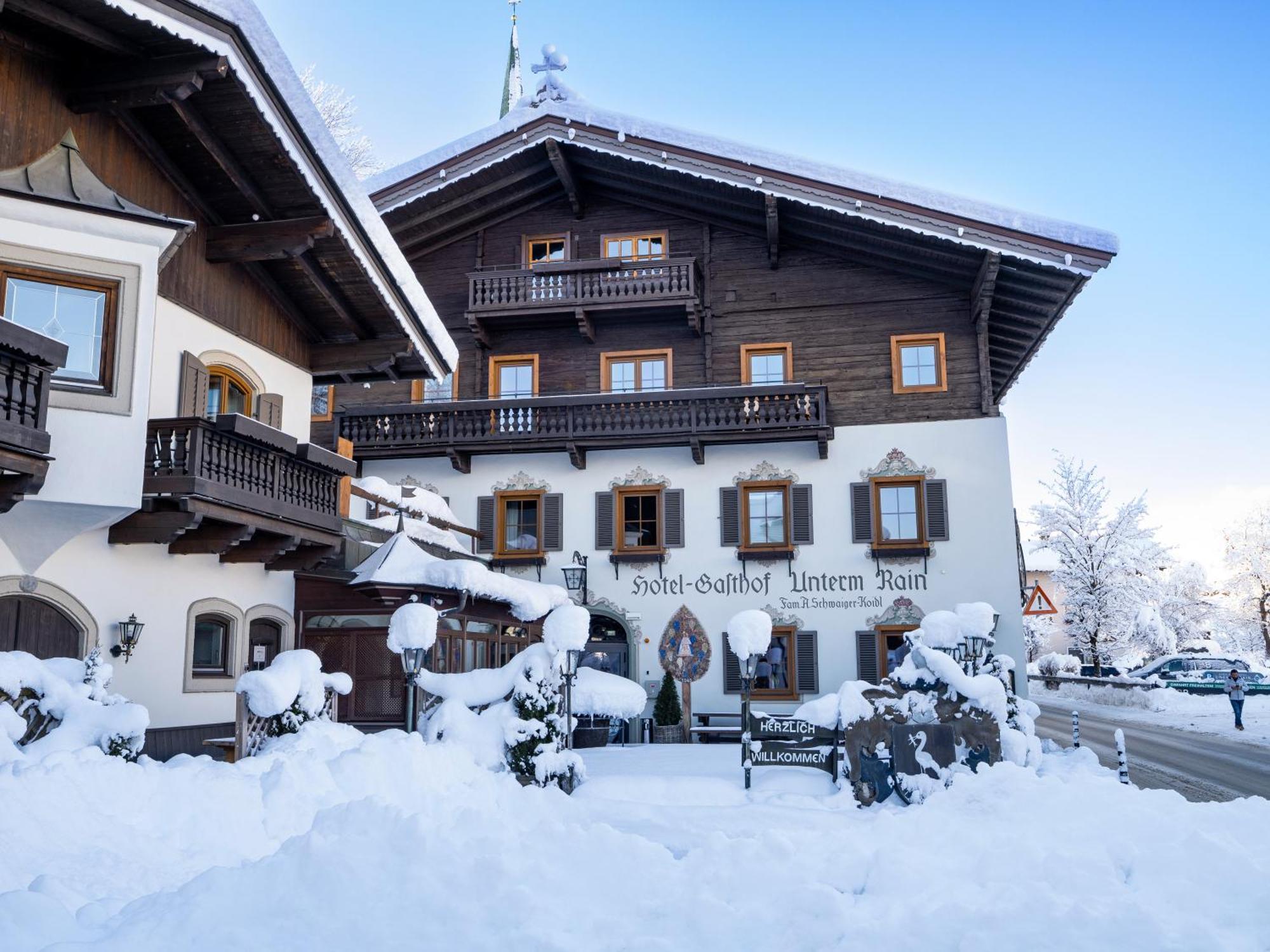 Alpen Glueck Hotel Unterm Rain Garni Kirchberg in Tirol Exterior foto