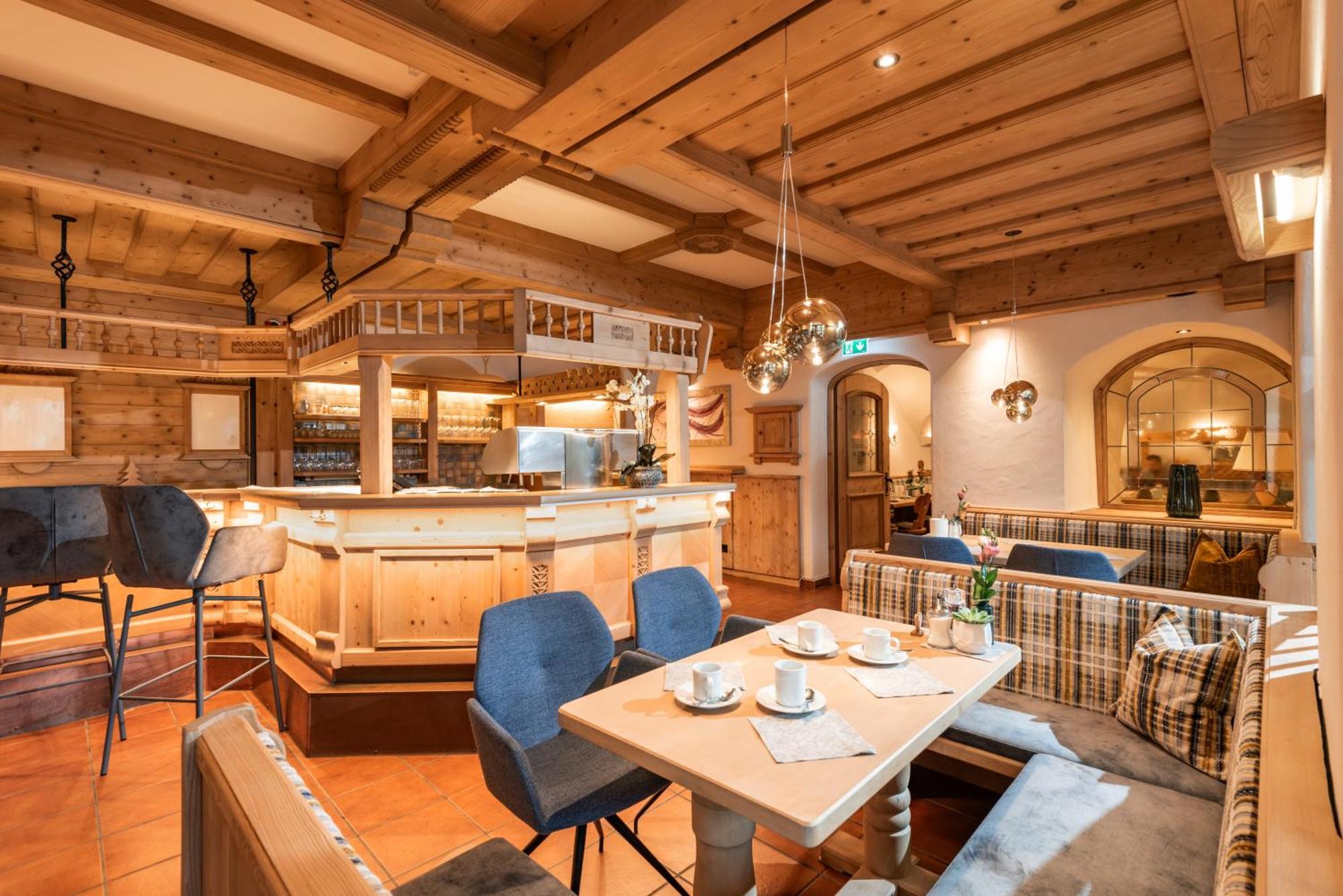 Alpen Glueck Hotel Unterm Rain Garni Kirchberg in Tirol Exterior foto